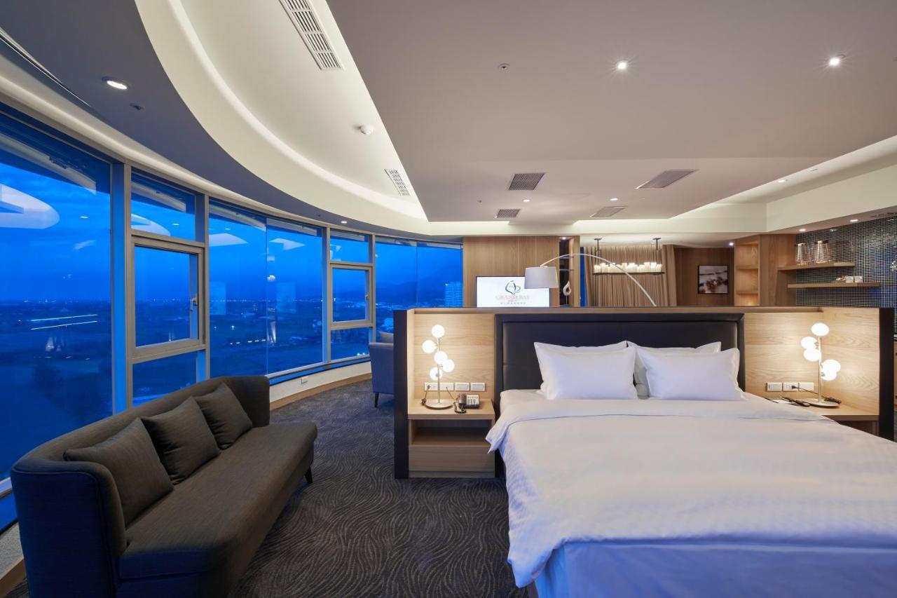منتجع جراند باي Heng-ch'un المظهر الخارجي الصورة A suite at the hotel