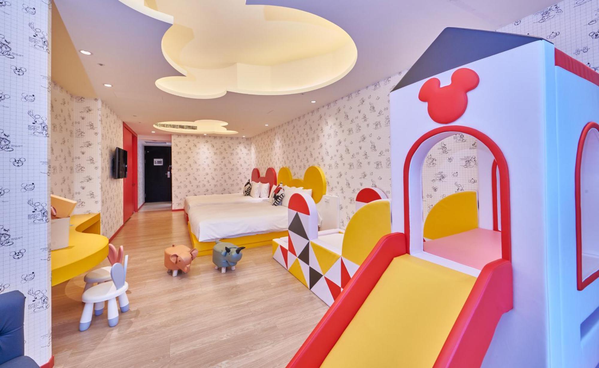 منتجع جراند باي Heng-ch'un المظهر الخارجي الصورة A Disney themed room at the hotel